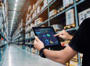 Moving from Informatica PowerCenter to Talend: A Smart Modernization Strategy 2 Role of Data Warehouse Consultants